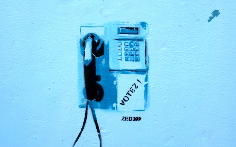 TUN-Phone-streetart-CCBYND-Stefan-de-Vries-flickr-flashstef-6328741928-8x5-edited